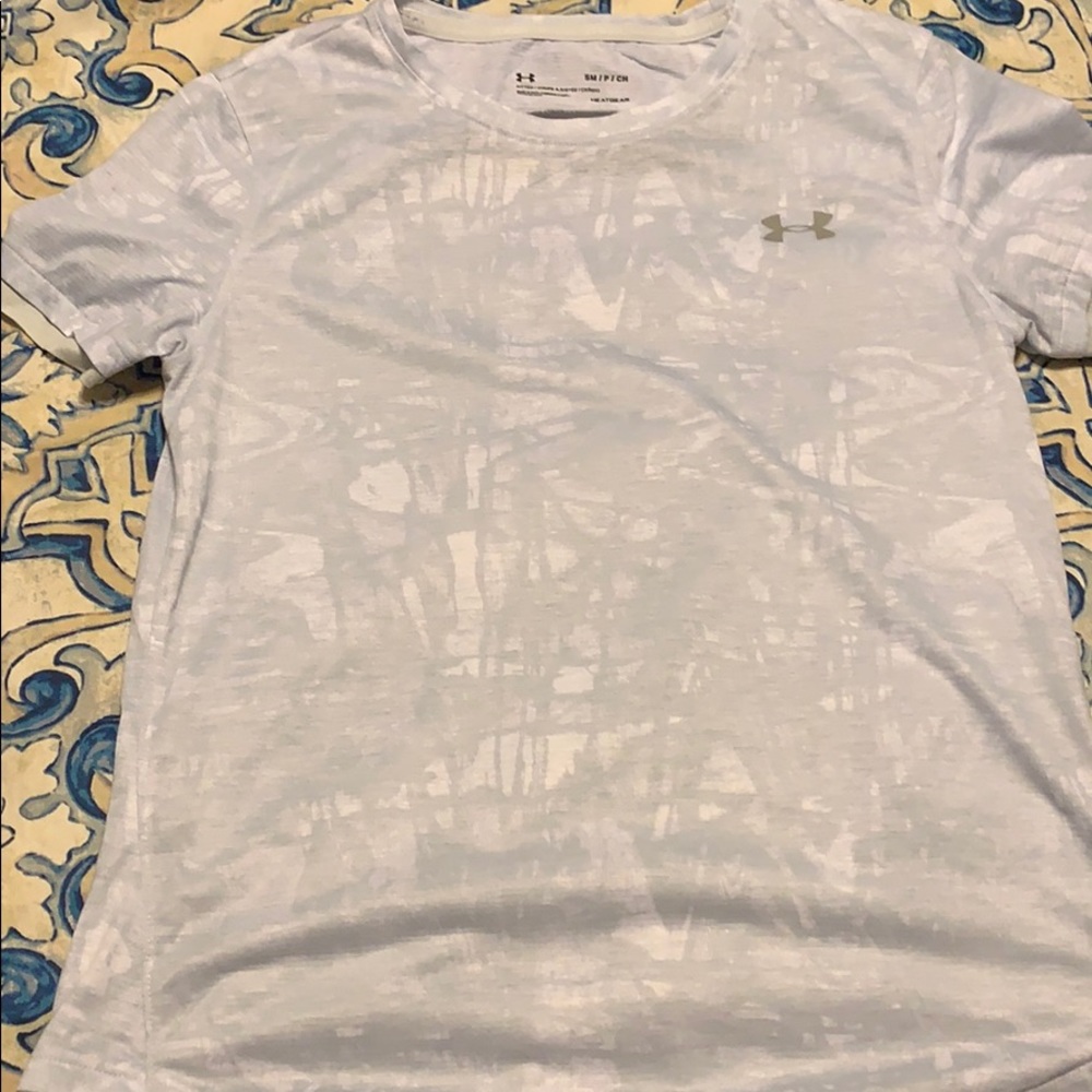 Under Armour fitted shirt